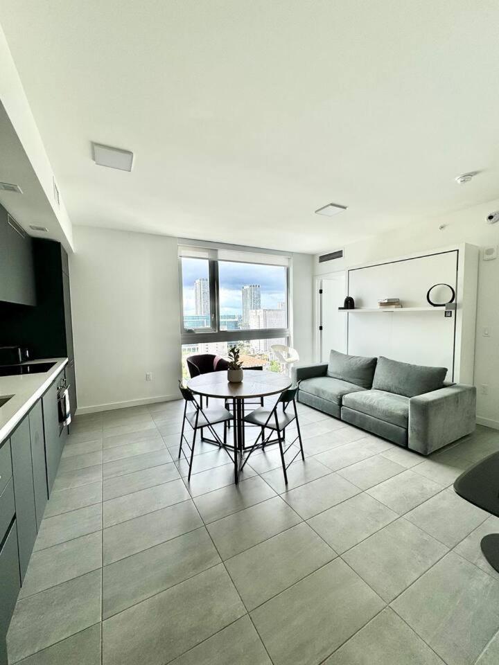 2 Bedrooms Design Condo Downtown Miami Pool And Gym Εξωτερικό φωτογραφία