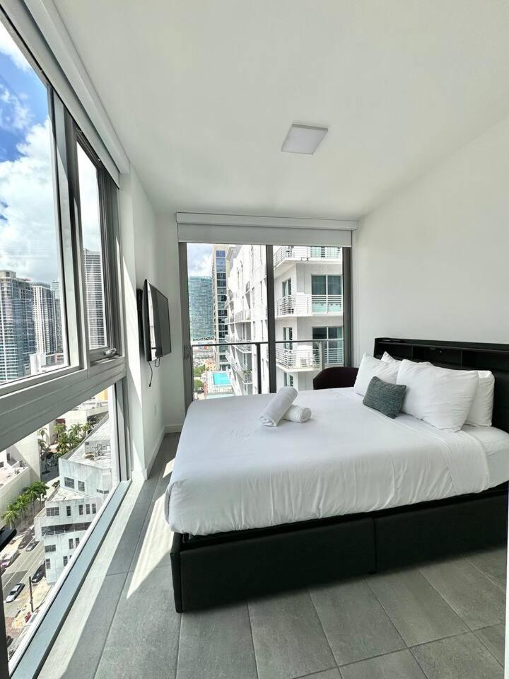 2 Bedrooms Design Condo Downtown Miami Pool And Gym Εξωτερικό φωτογραφία